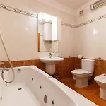 Valis Apartment